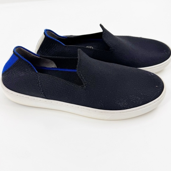 ROTHY ✅ Rothy’s The Original Slip On Sneakers Navy Blue Women’s Sz‎ 8 White Stripe